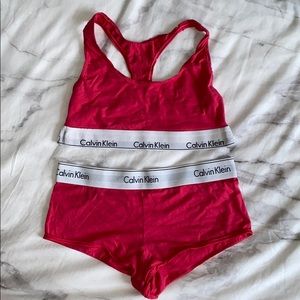 Calvin Klein Set